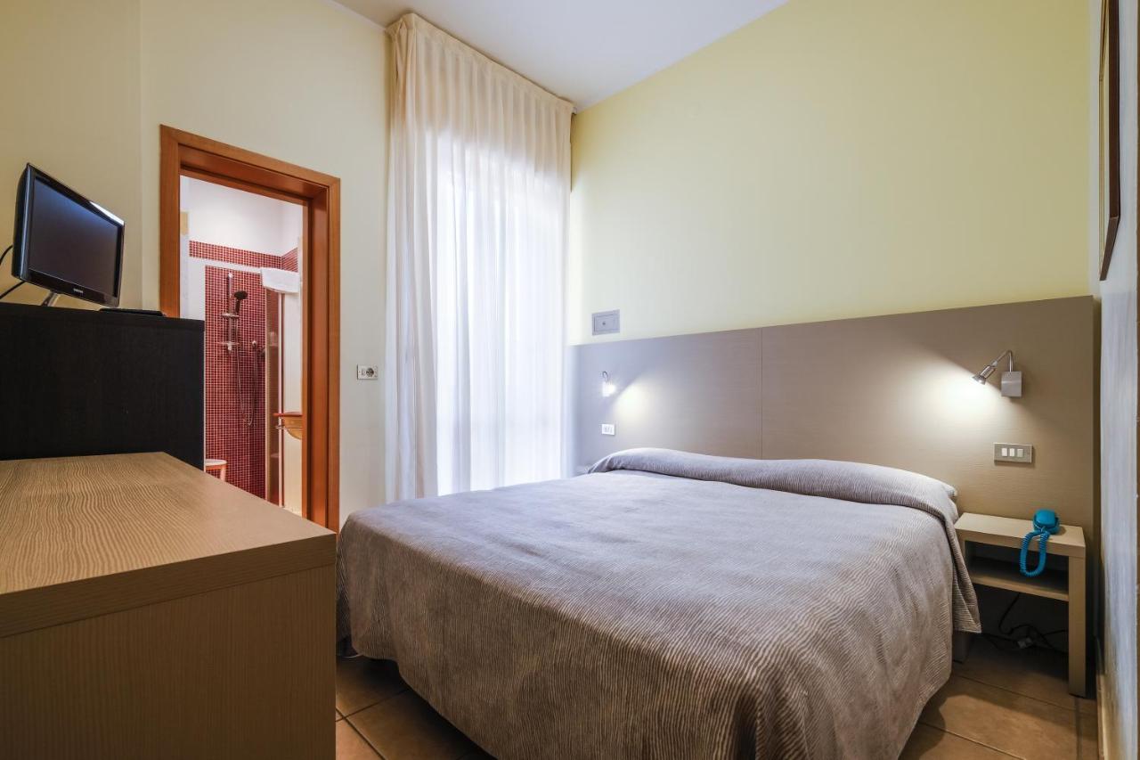 Hotel Thea Bellaria-Igea Marina Exterior photo